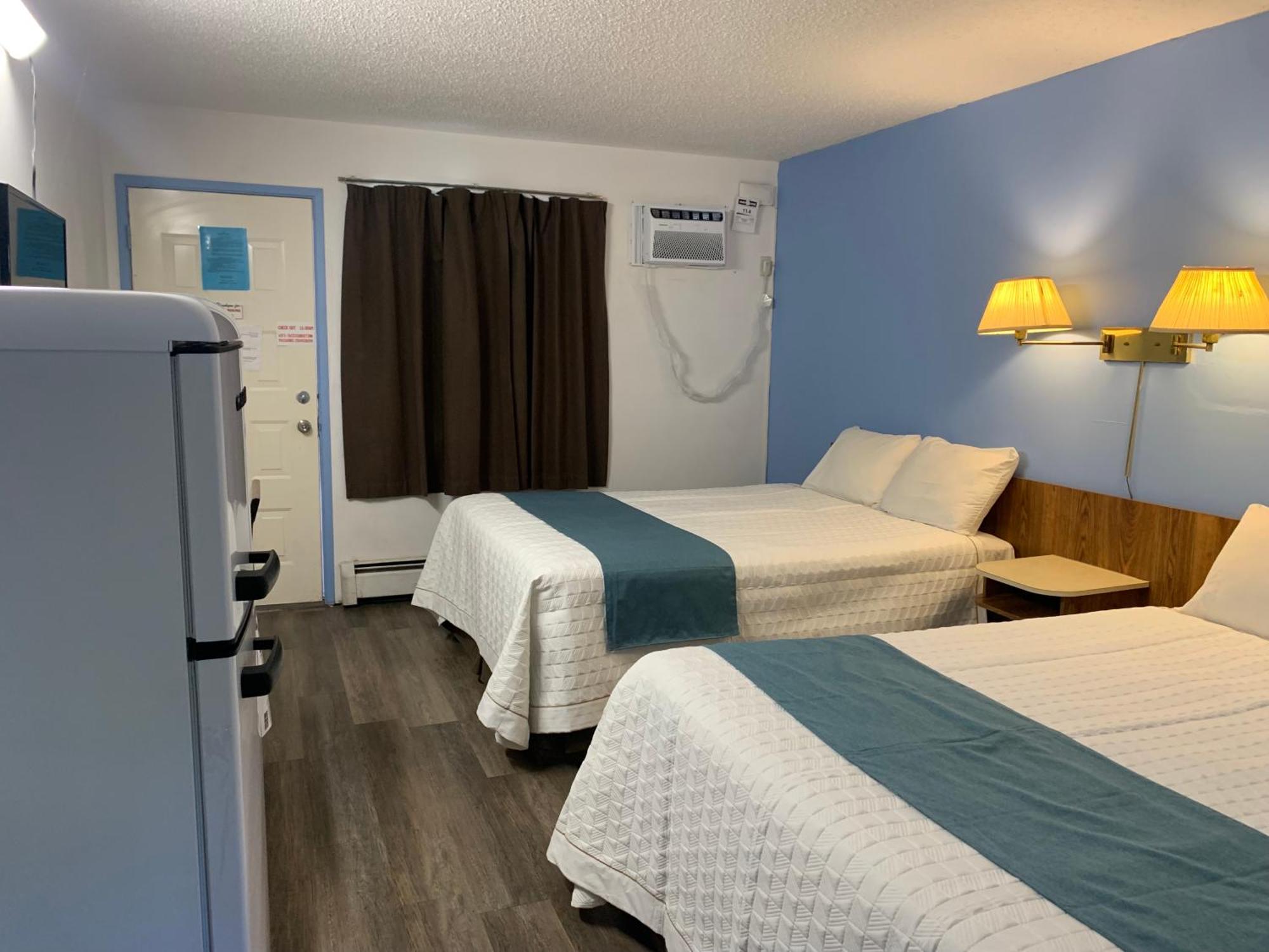 Swiss Sunset Inn Penticton Exterior foto